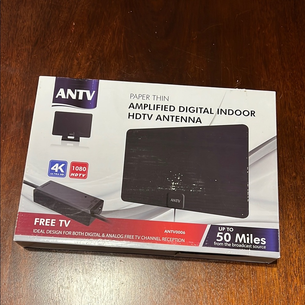 Black Digital Booster Antenna with 50 Mile Range